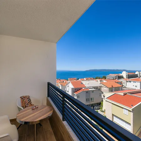 Boutique Ani - Adults Only 4*