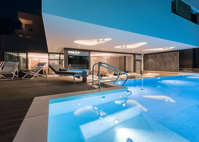 Boutique Ani - Adults Only Готель