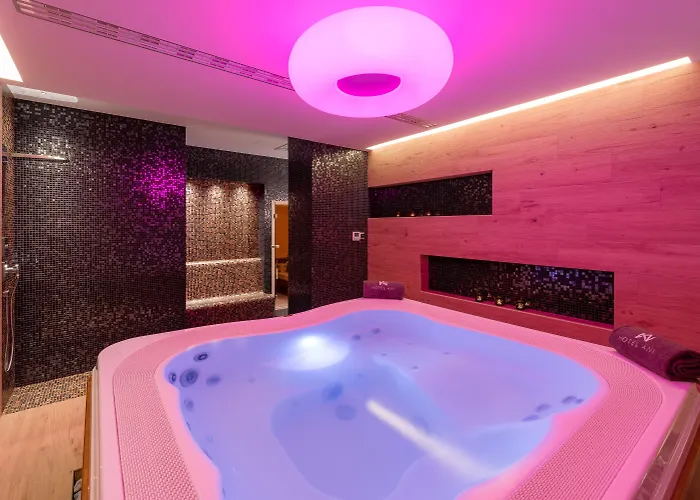 Готель Boutique Ani - Adults Only 4*