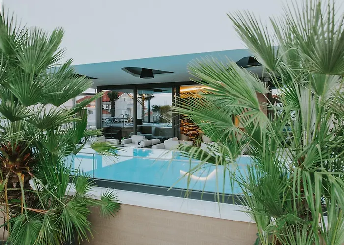 Boutique Ani - Adults Only 4*