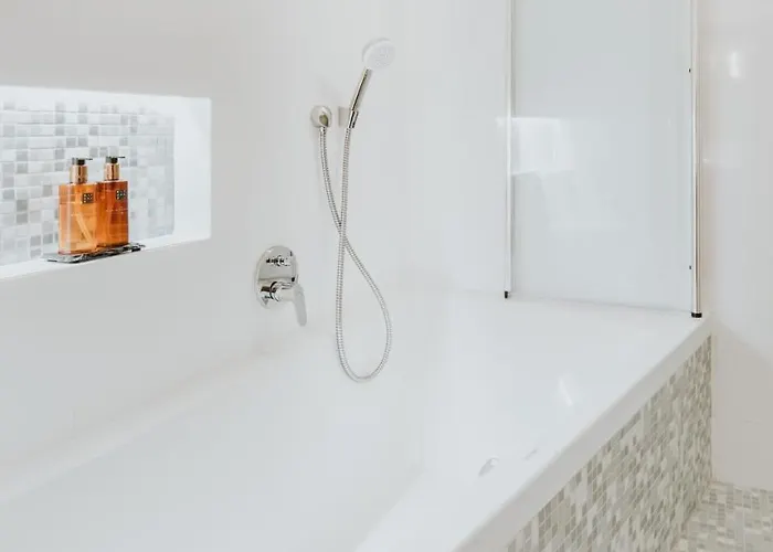 Готель Boutique Ani - Adults Only 4*